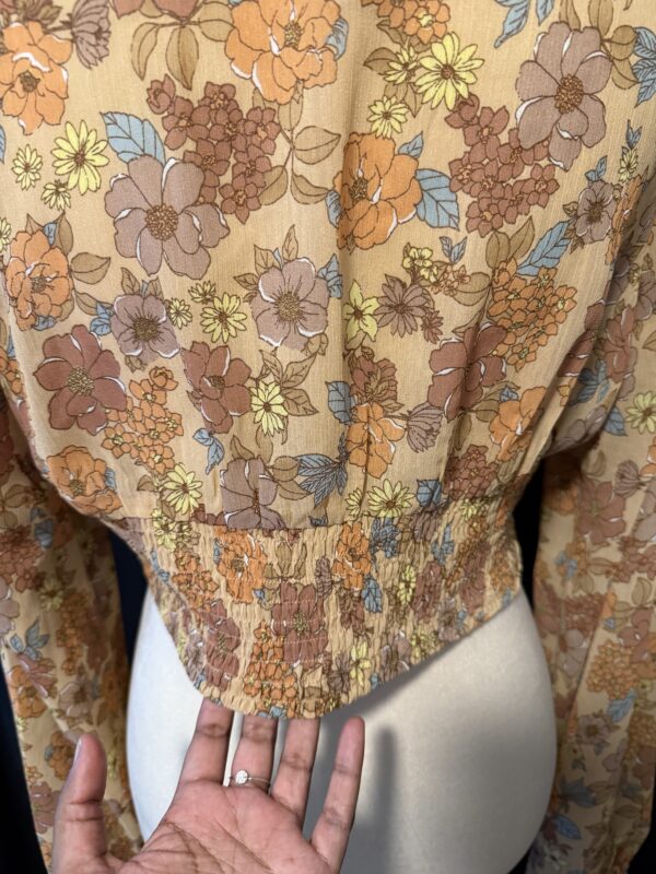 Peach Crop Blouse - Image 4