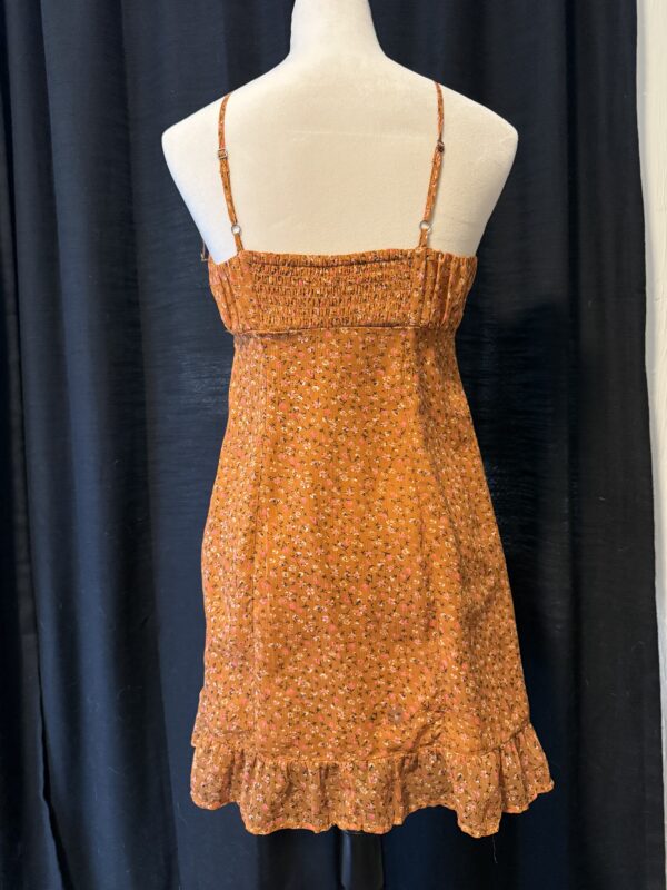 Peaches Print Cross Dress - Image 3